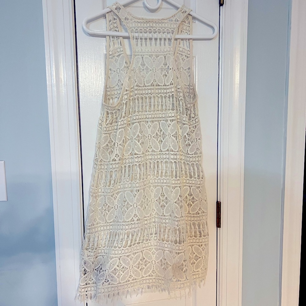 Gianni Bini Lace Crochet Coverup; Size L